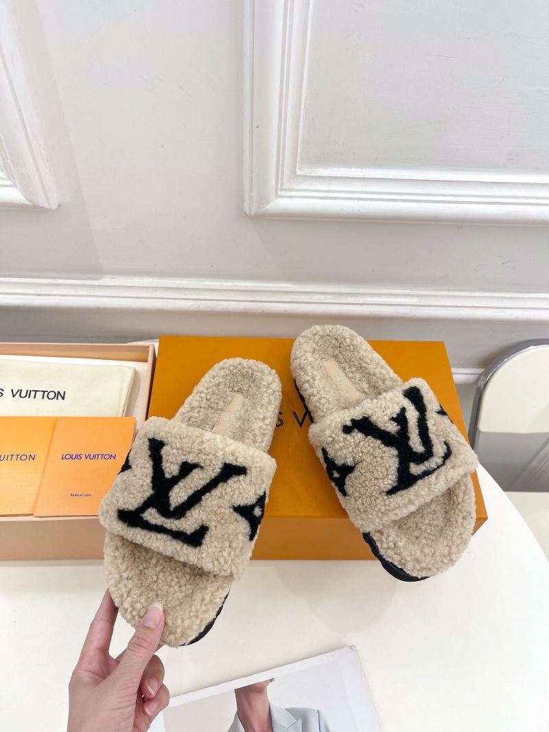 Louis Vuitton Slippers